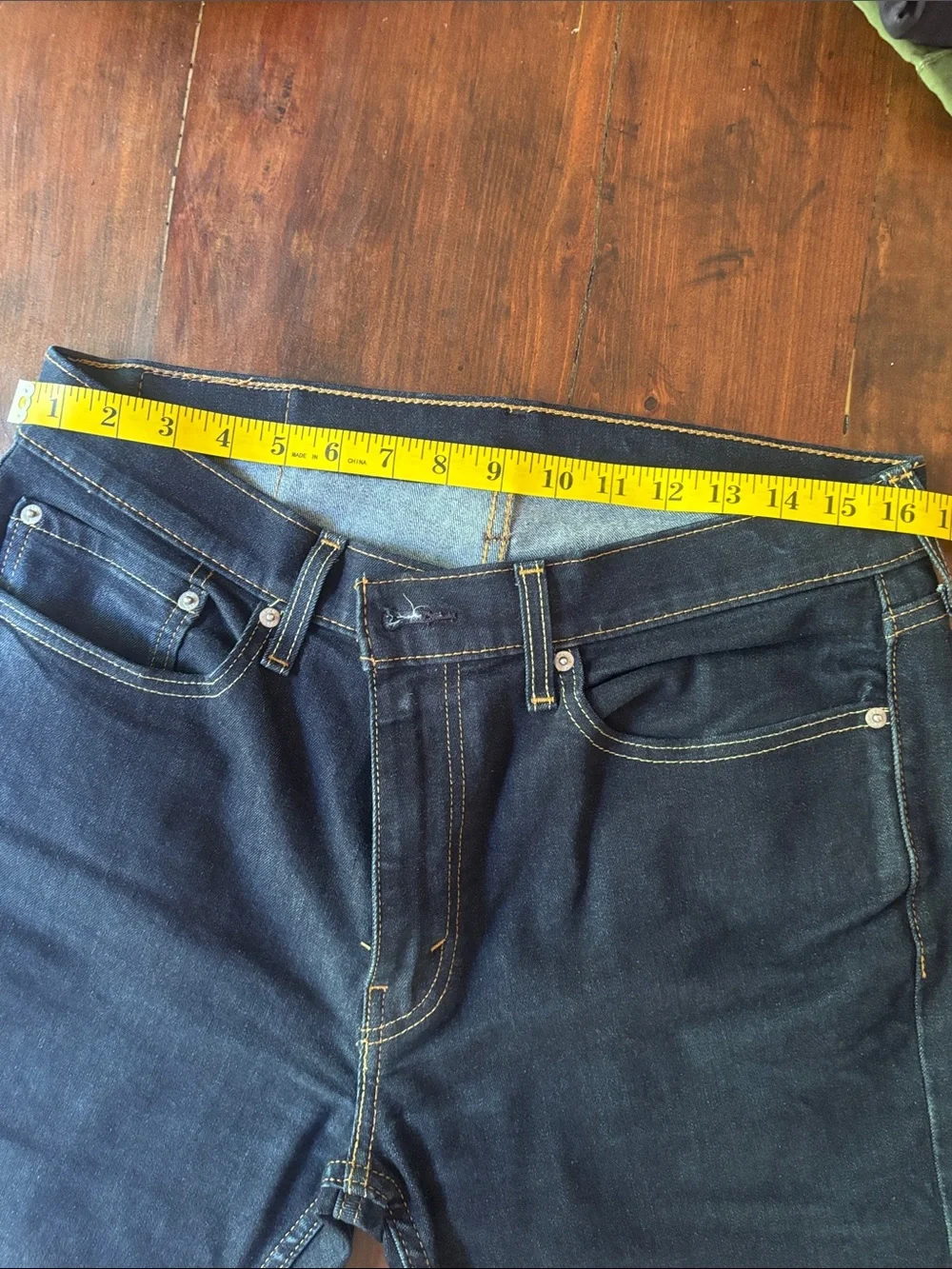 Levi's Straight Men's Jeans - Dark Blue with Yellow Stitching
